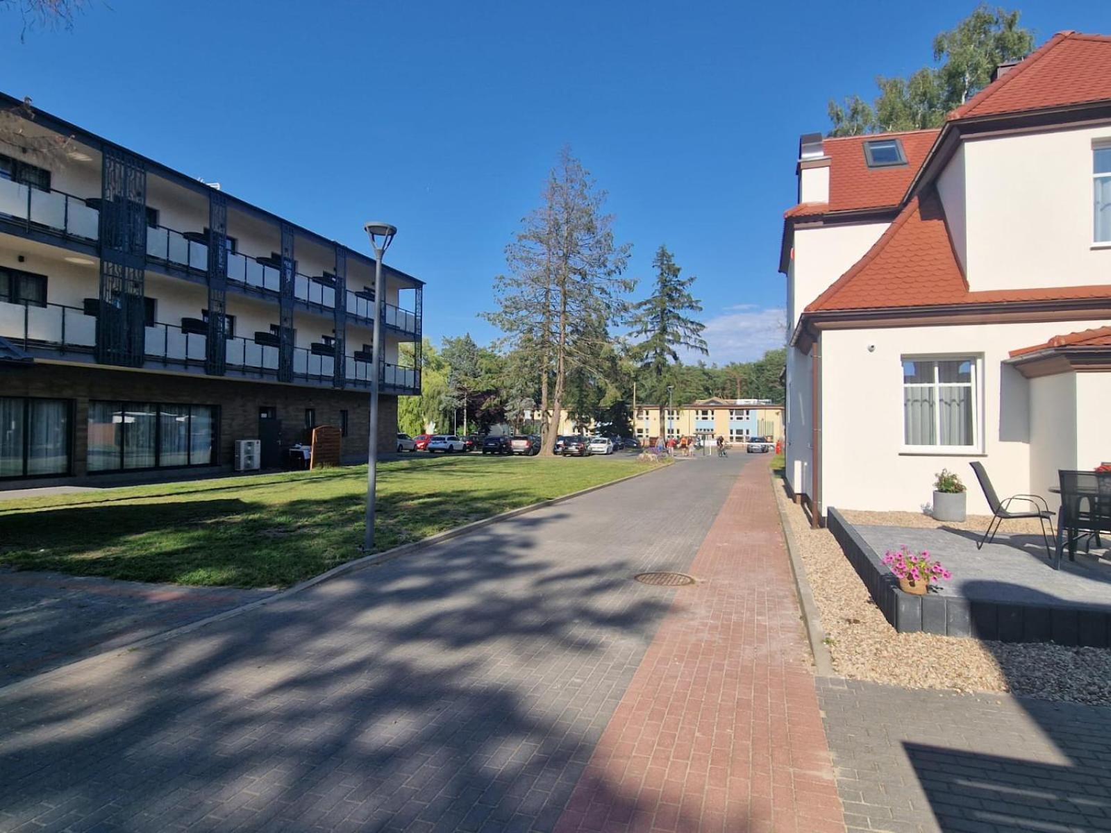Osrodek Promenada- Faleza Jastrzebia Gora Bagian luar foto